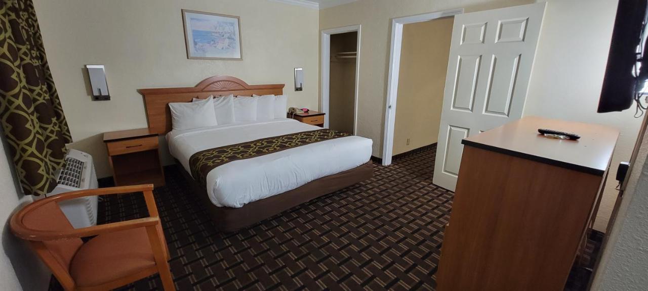 Riverside Inn & Suites サンタクルーズ エクステリア 写真