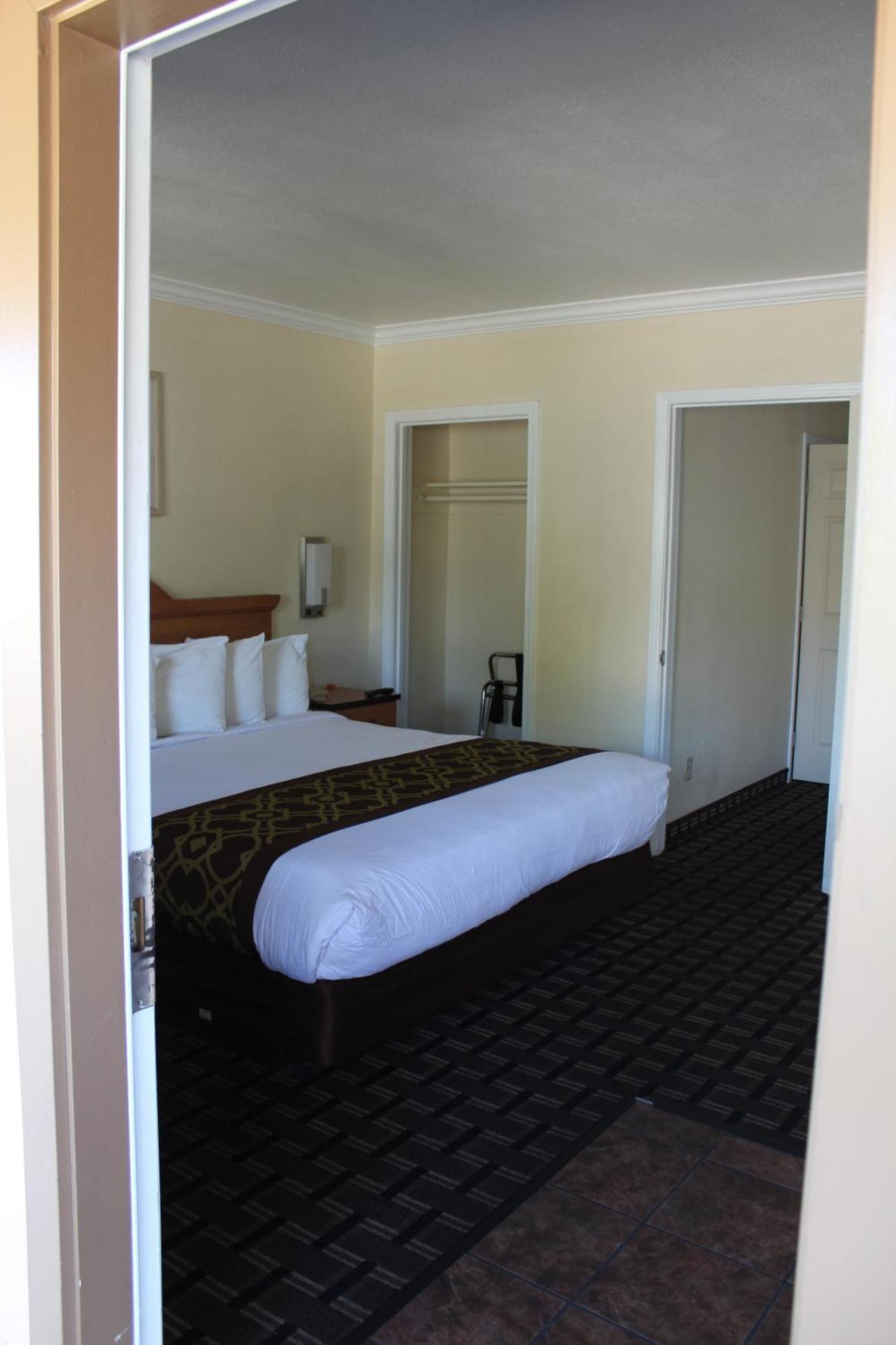 Riverside Inn & Suites サンタクルーズ エクステリア 写真